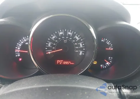 2011 Kia Soul + из США, поврежденный, VIN KNDJT2A29B7704893